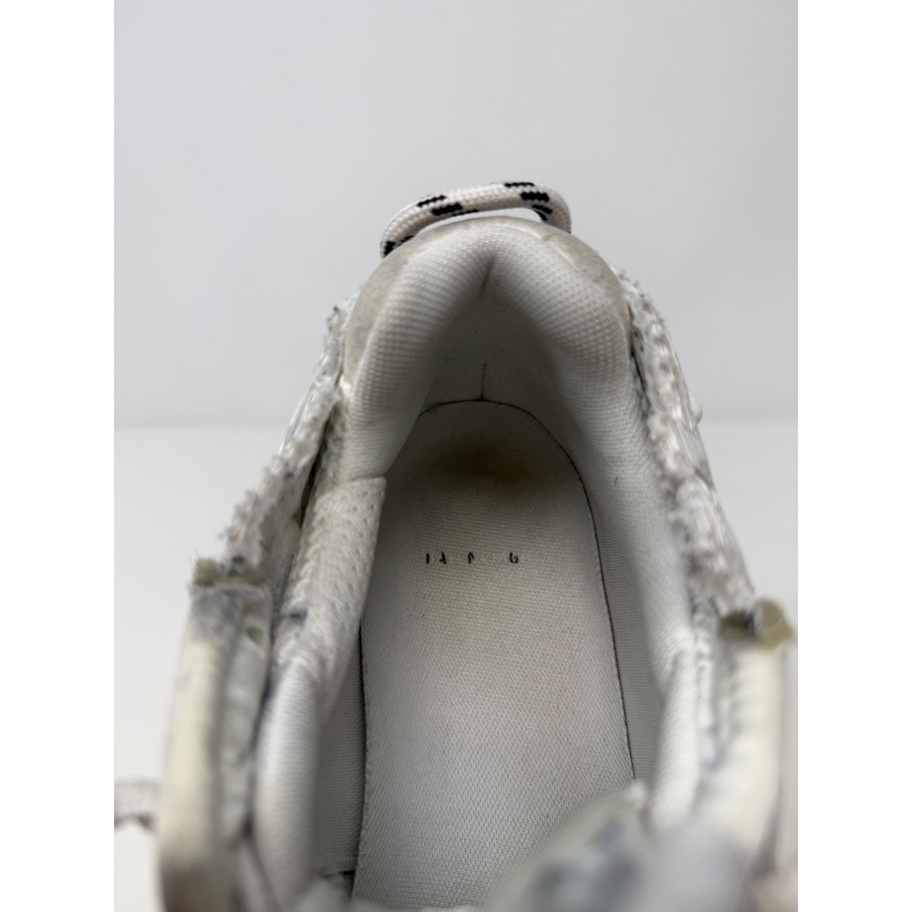 Balenciaga Runner Graffiti Sneaker White Size 7 US 40 EU - Picture 8 of 9